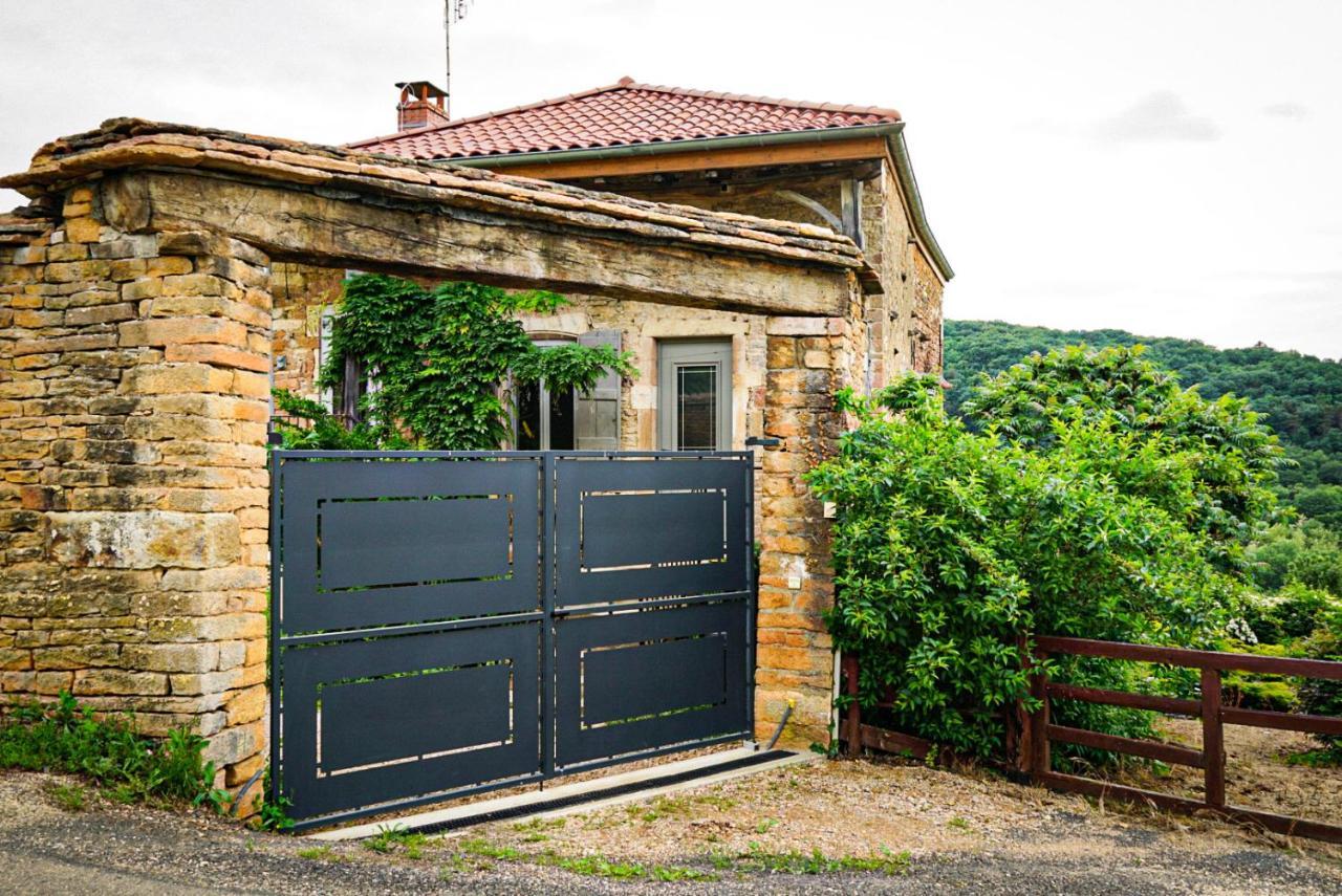 Le Clos Des Pierres Rouges Burgy Luaran gambar