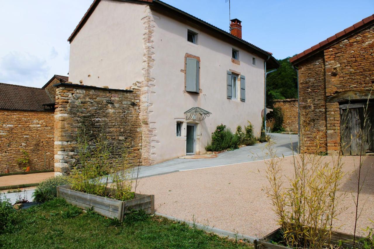 Le Clos Des Pierres Rouges Burgy Luaran gambar